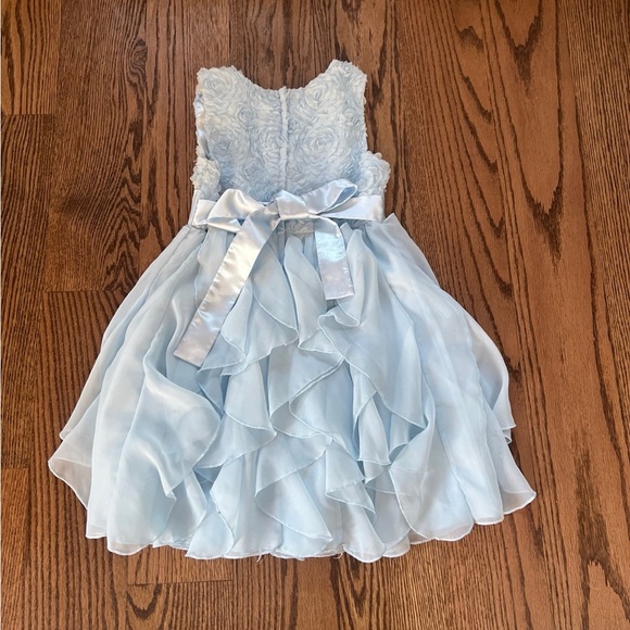 Size 7 girls dress - Picture 2 of 6